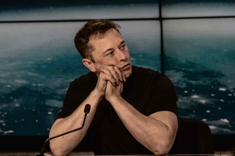 elon musk twitter blue bird rip twitter shut down