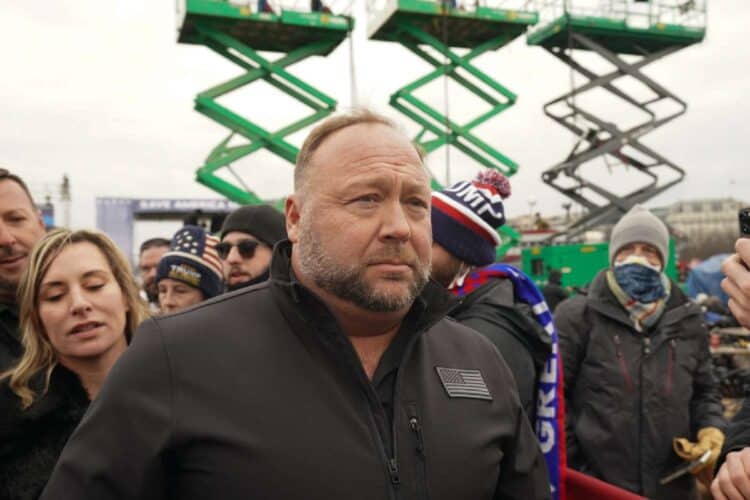 Alex jones twitter
