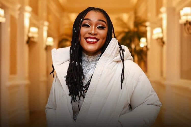 lady zamar twitter meltdown sjava