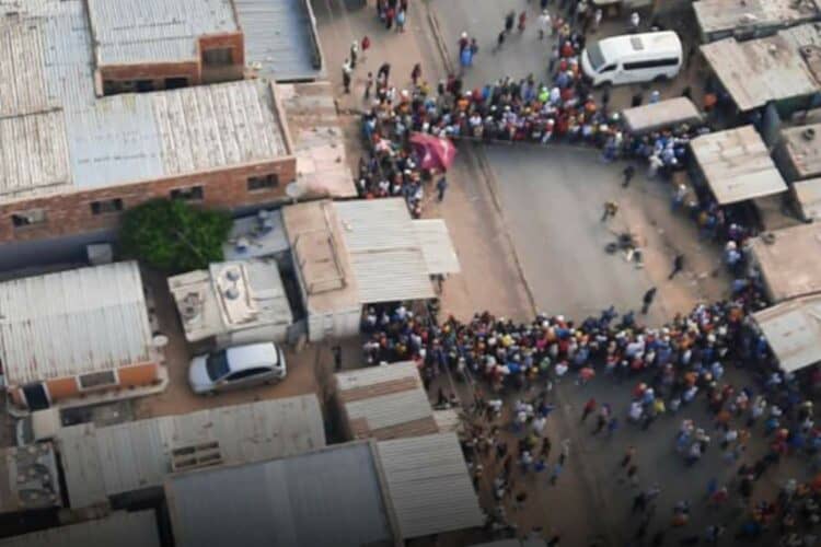 diepsloot mob attack gunman dead