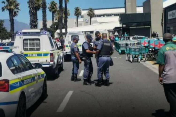 n1 city mall shooting robbery