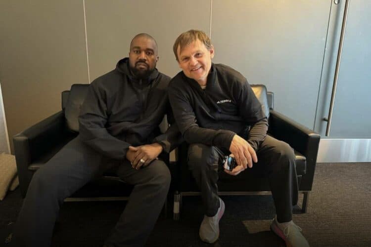 Adidas Yeezy sneakers boost v2 steel kanye west