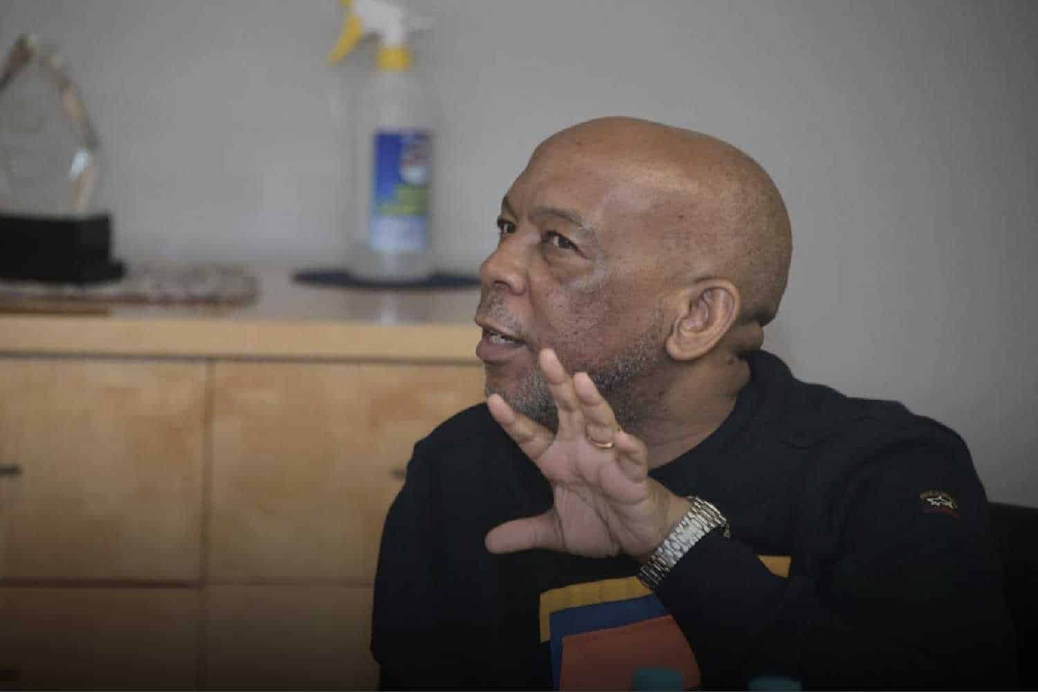 dr kgosientsho ramokgopa car accident