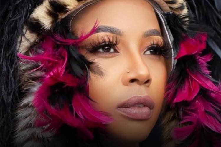 kelly Khumalo traditional healer