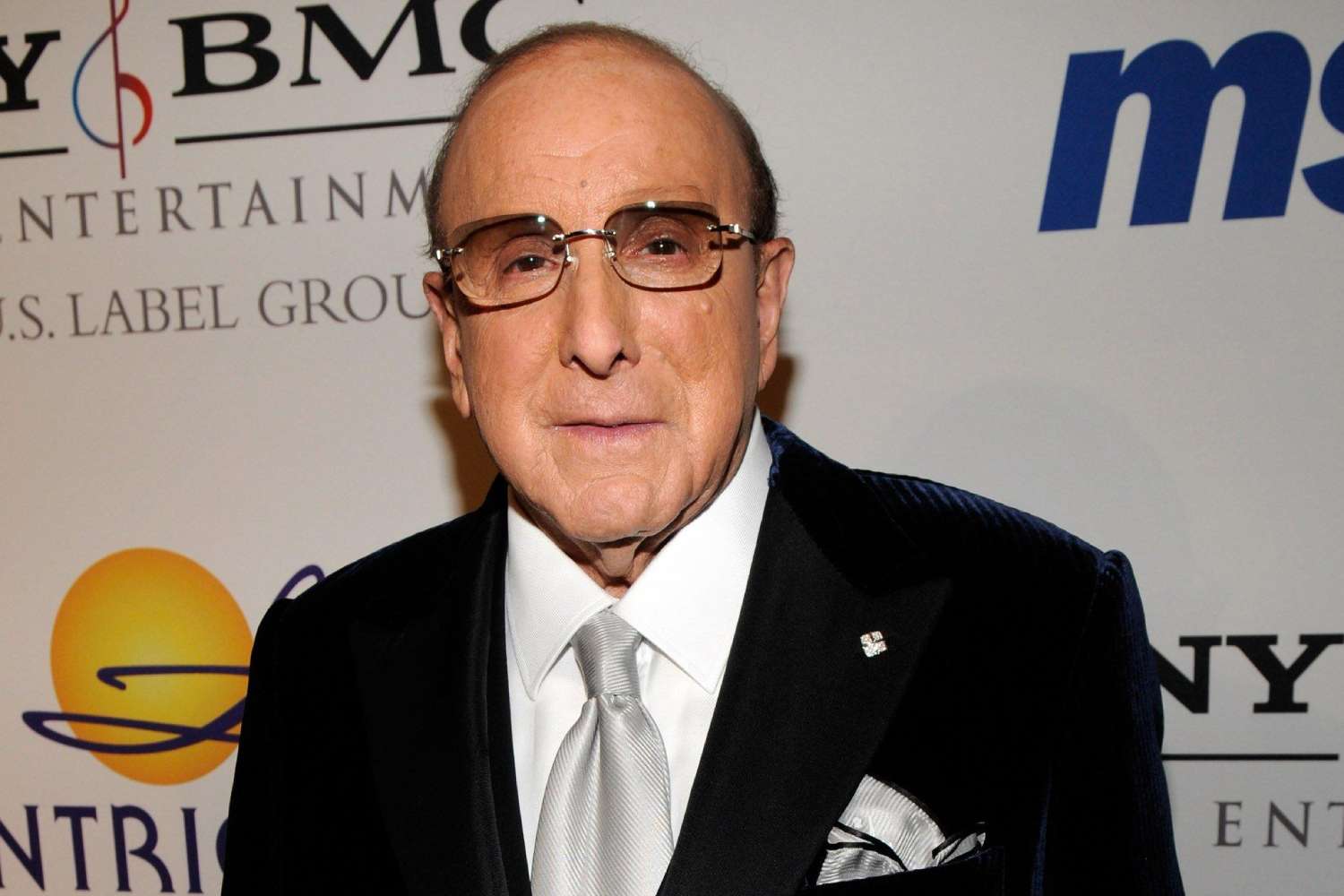 clive davis hospitalised new york respiratory