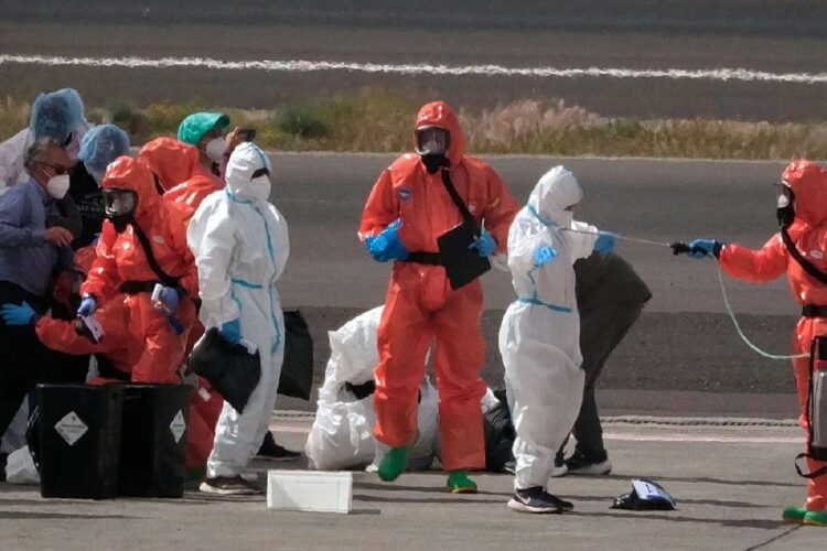 hantavirus cruise ship french woman critical 2026