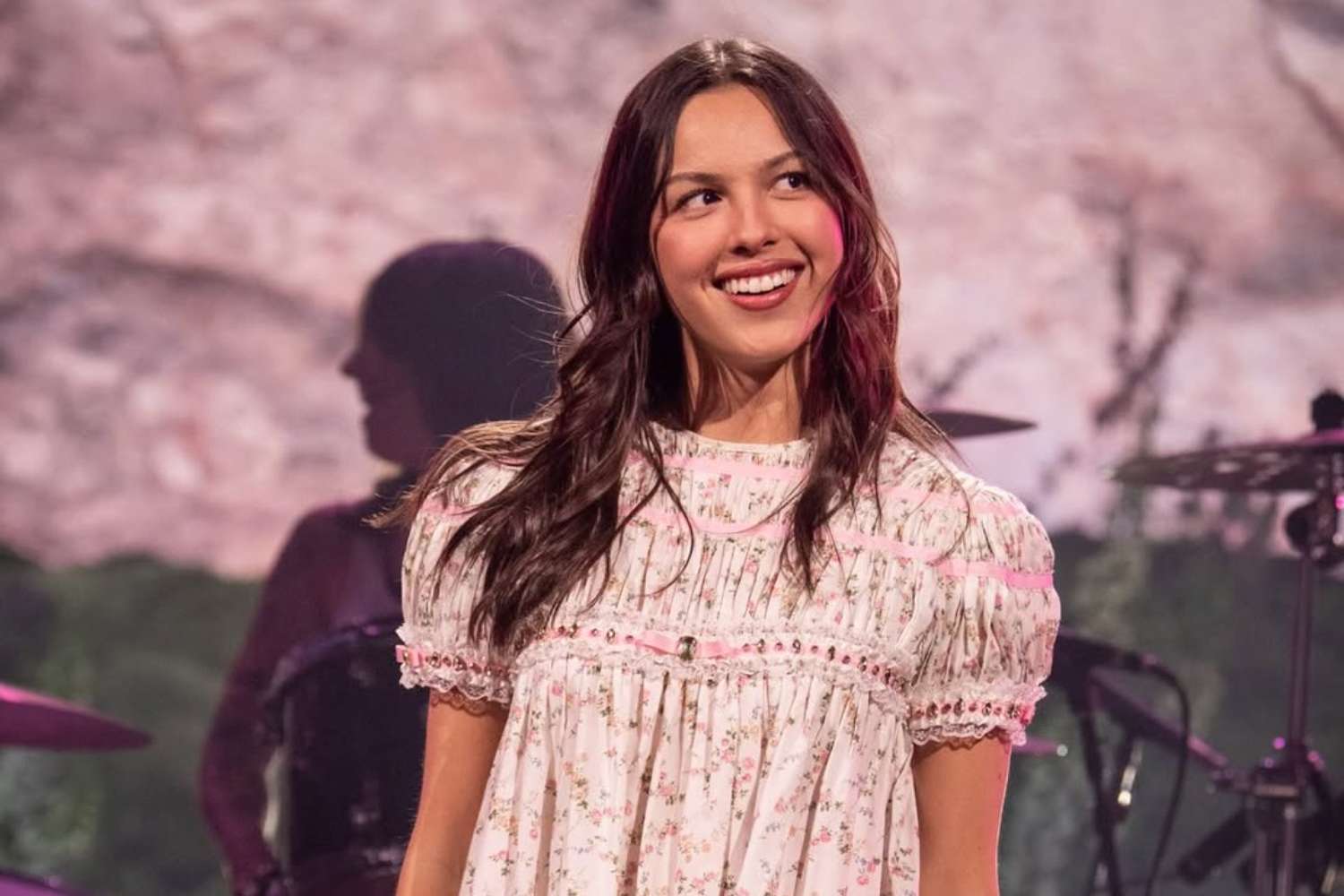 olivia rodrigo babydoll dress criticism