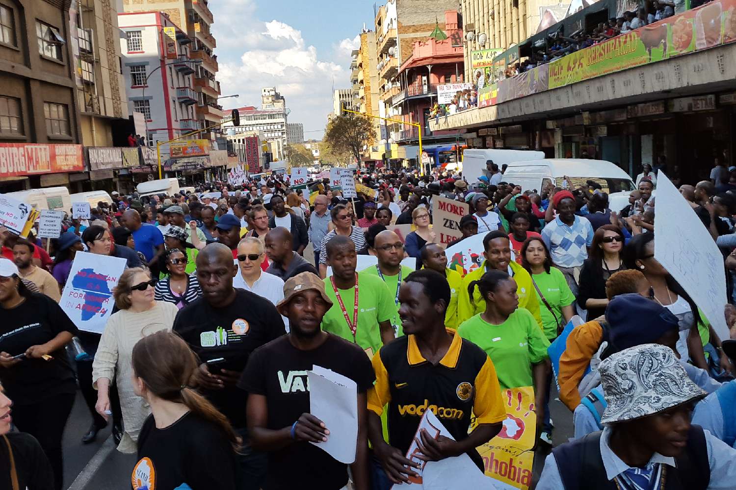 foreign nationals flee south africa xenophobia