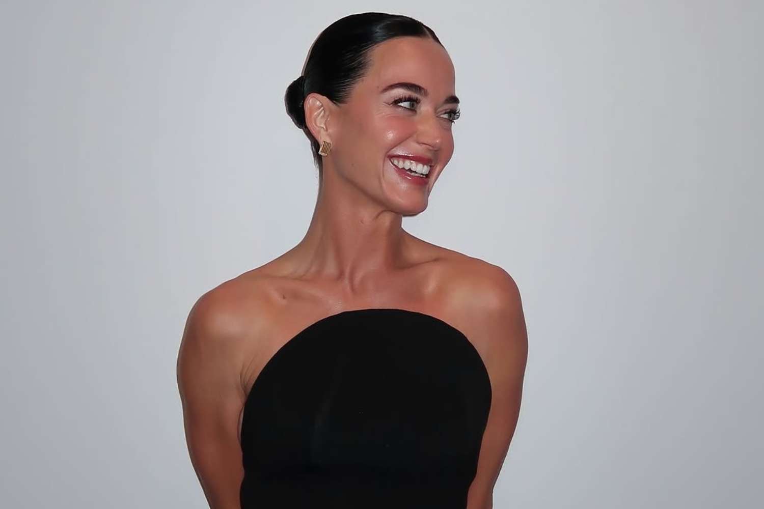 katy perry justin trudeau snubs exes spain concert