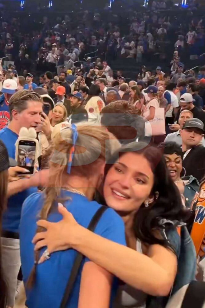 taylor swift kylie jenner nba finals 2