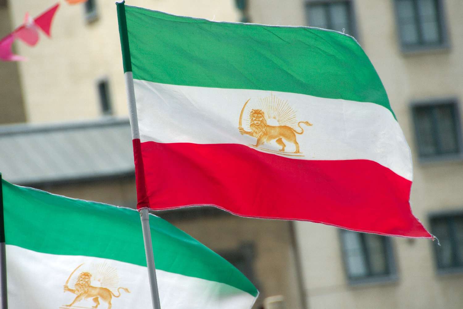us iran deal 300 billion private fund