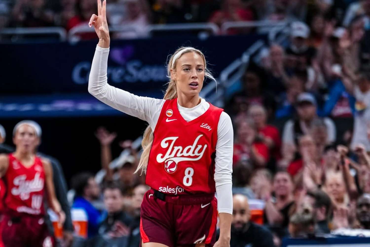 wnbpa blocks sophie cunningham merchandise sales