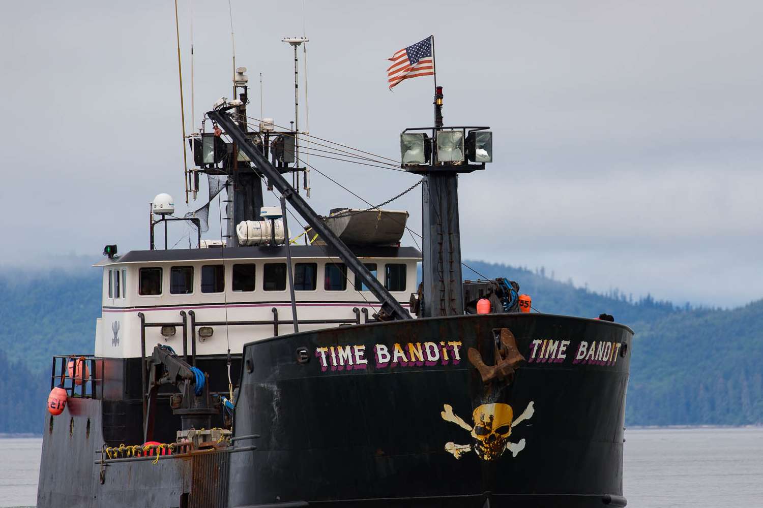 deadliest catch time bandit injury ryan stitches