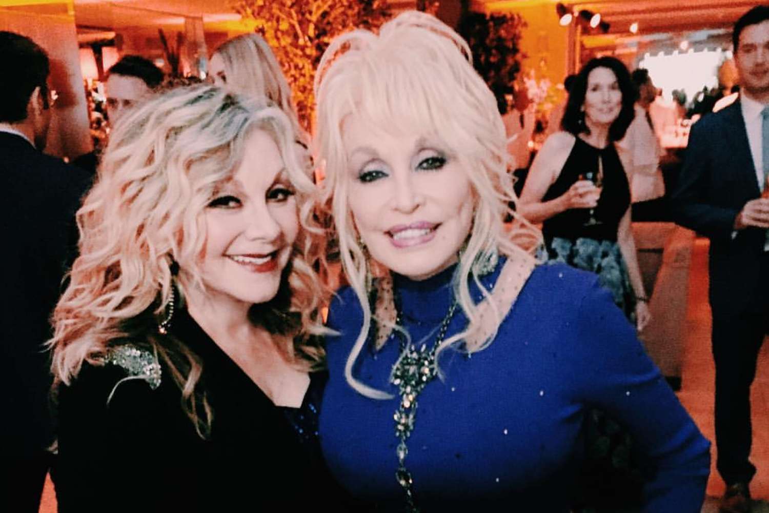 dolly parton sister stella parton tribute