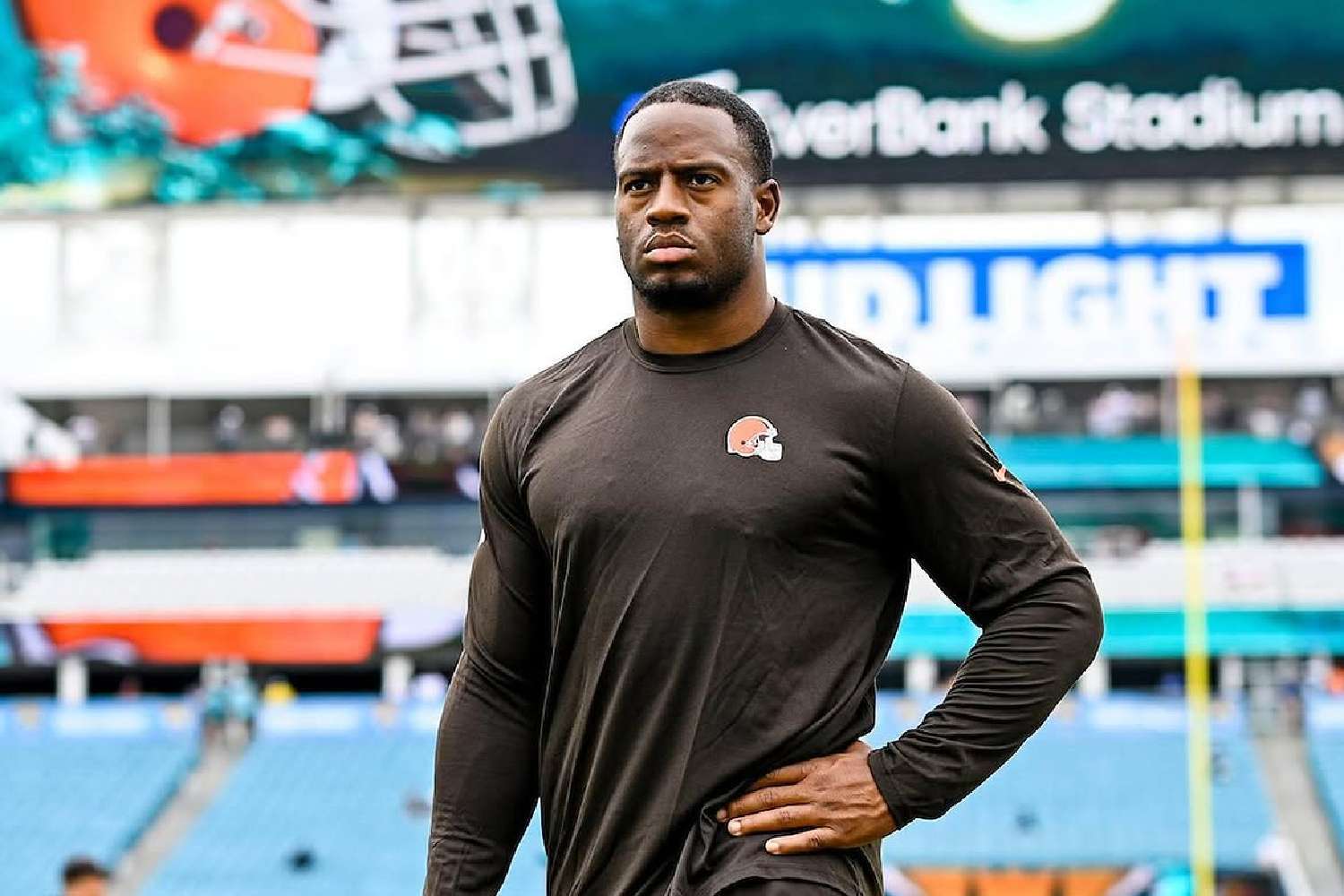 nick chubb retirement nfl cleveland browns texans