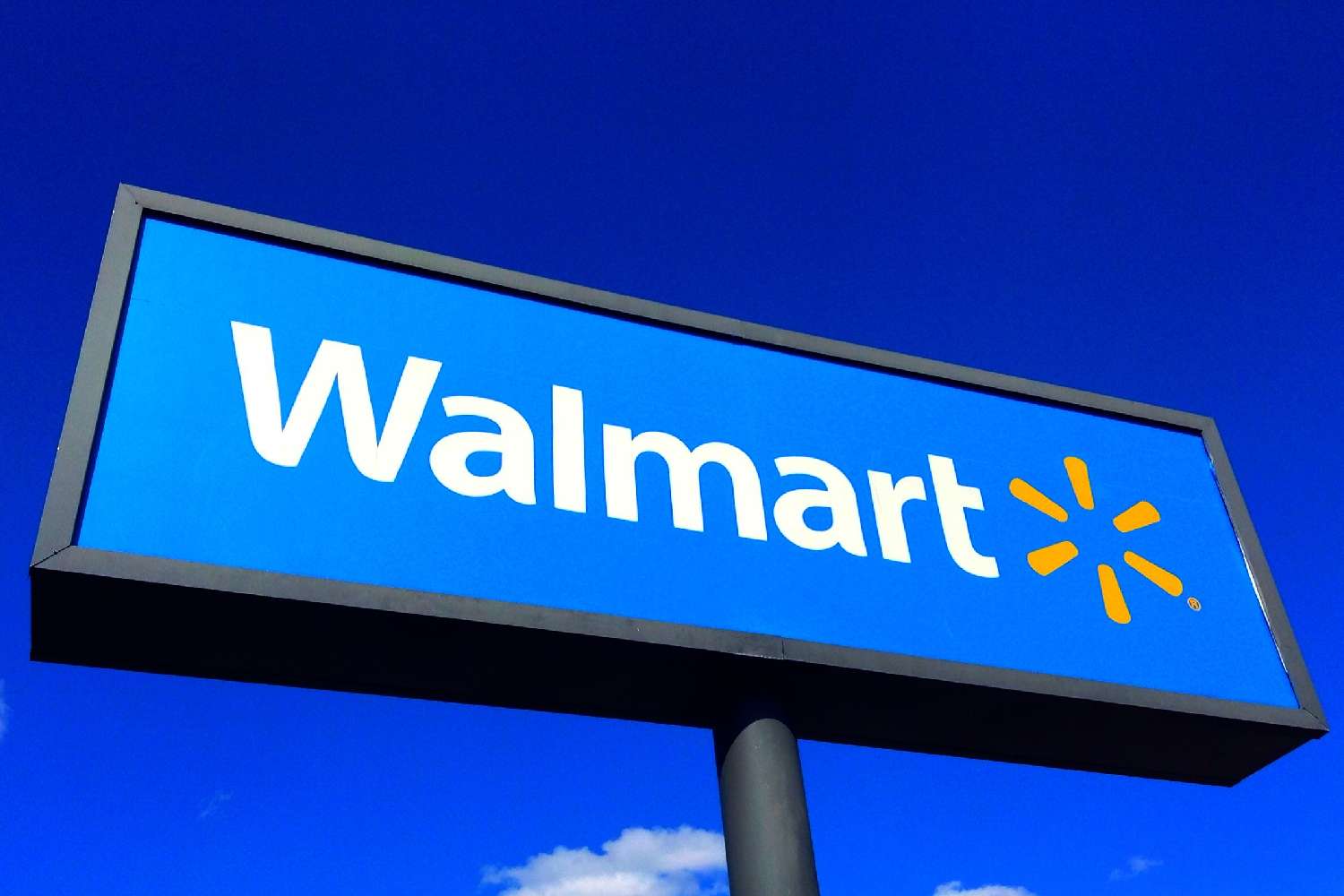 walmart shares slide weakest sales growth six years